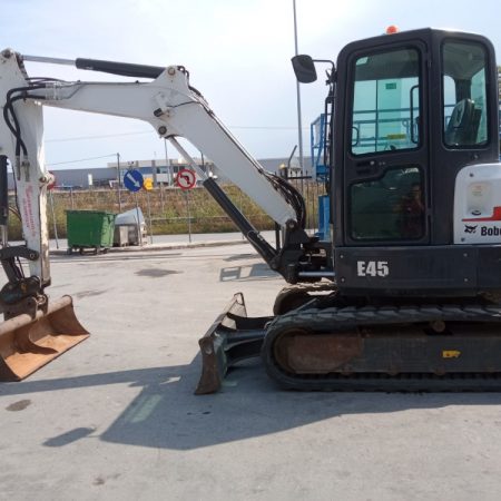 BOBCAT E45 3 (2)