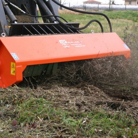 M3 - Hydraulic Bush Cutter - Image 2